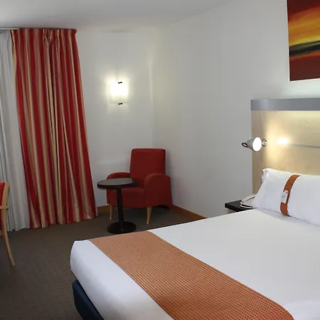 Express By Ihg Molins de Rei