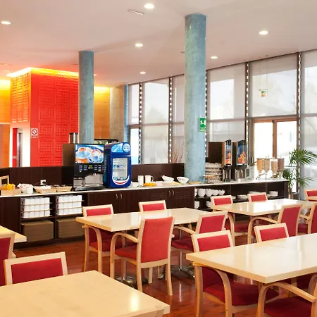 Express By Ihg Molins de Rei