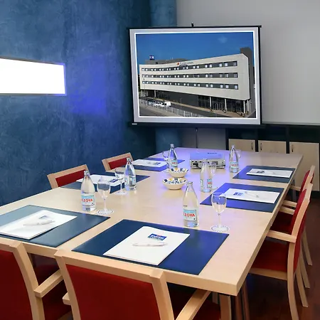 Express By Ihg Hotel Molins de Rei