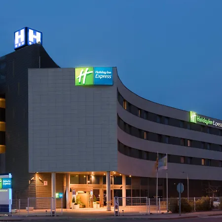 Express By Ihg 3*