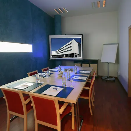 Hotel Express By Ihg 3*