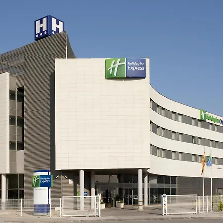 Hotel Express By Ihg Molins de Rei