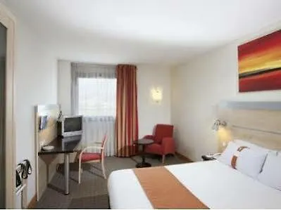 Express By Ihg Hotel