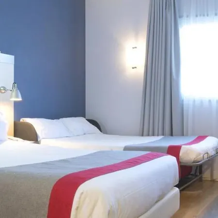 Express By Ihg 3*