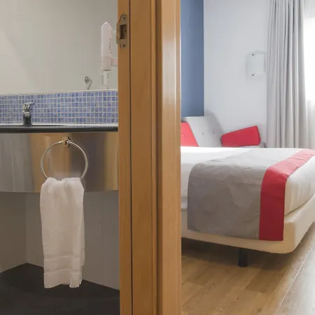 Hotel Express By Ihg 3*